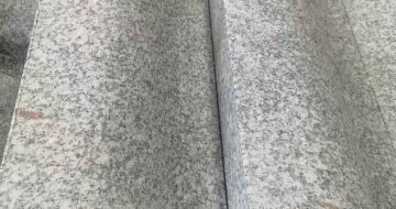 福州芙蓉白S型拉丝面路沿石