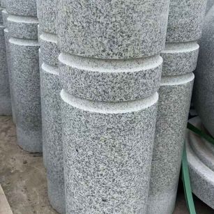 福州 芝麻白花岗岩挡车柱、隔离柱多少钱