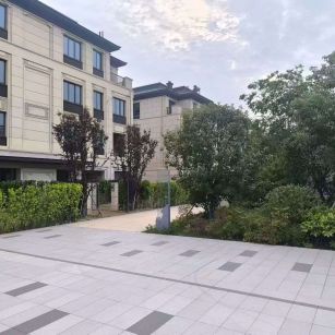 福州 芝麻白与芝麻白搭配铺装，尺寸1200*600