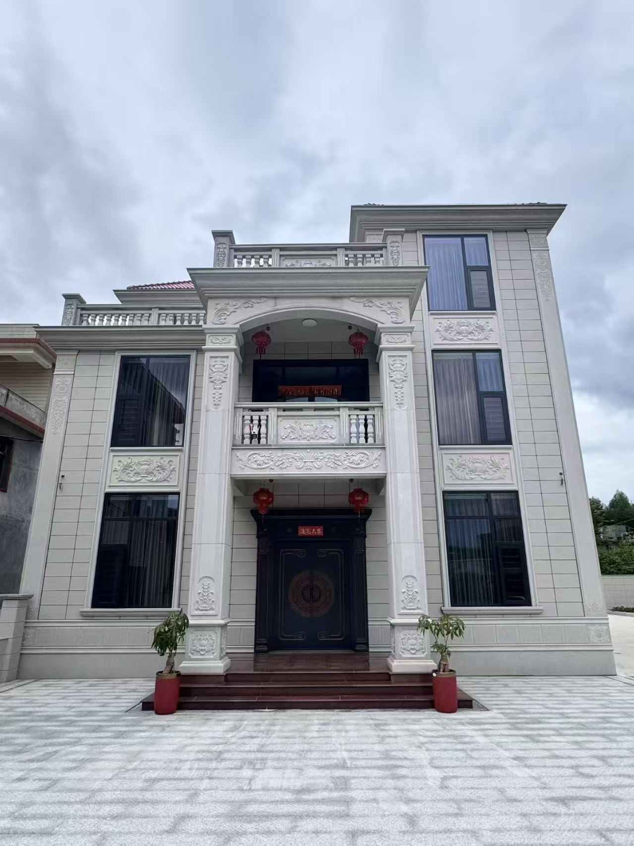 福州 芝麻白石材别墅干挂案例展示