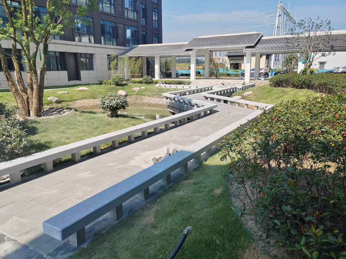 福州 芝麻灰小区坐凳&栏杆安装效果