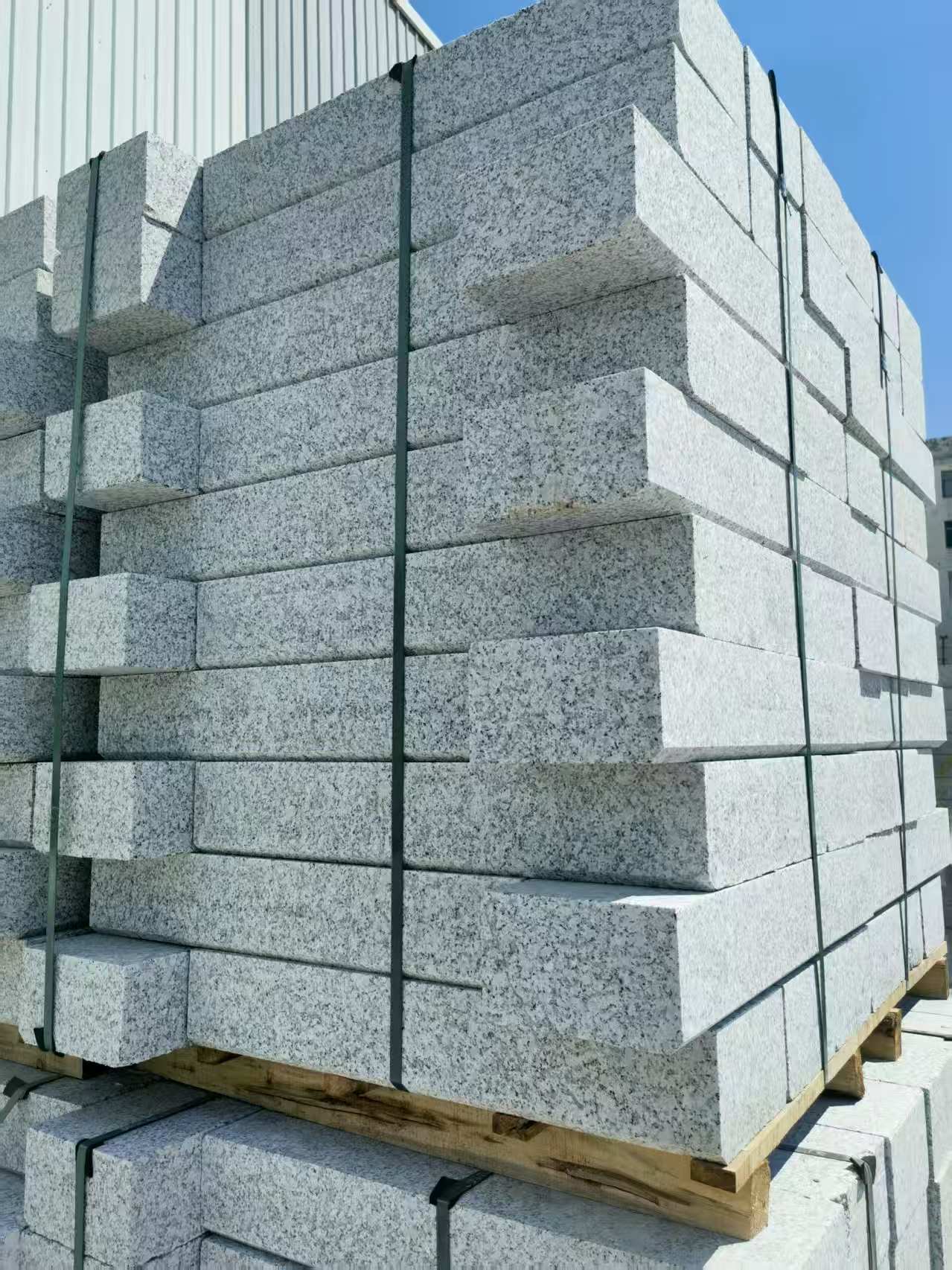 福州 路沿石颜色均匀、尺寸标准