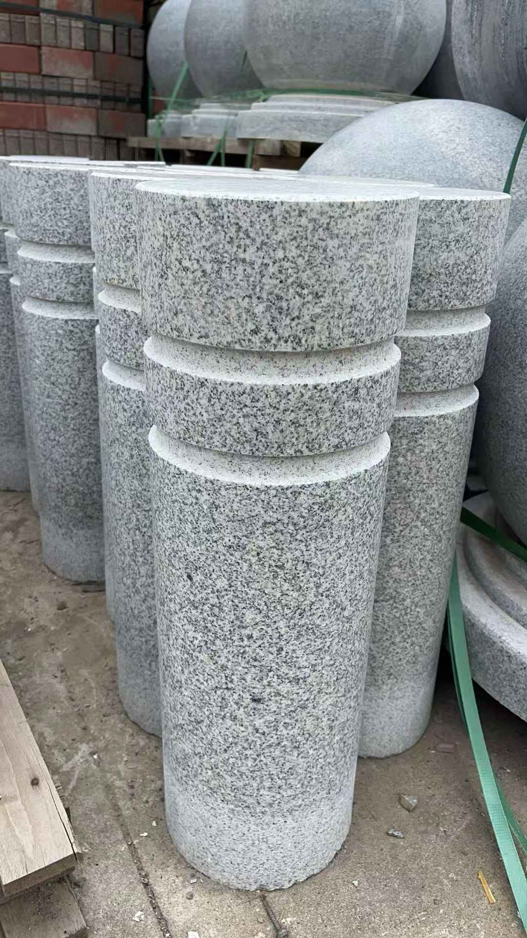 福州 芝麻白花岗岩挡车柱、隔离柱多少钱