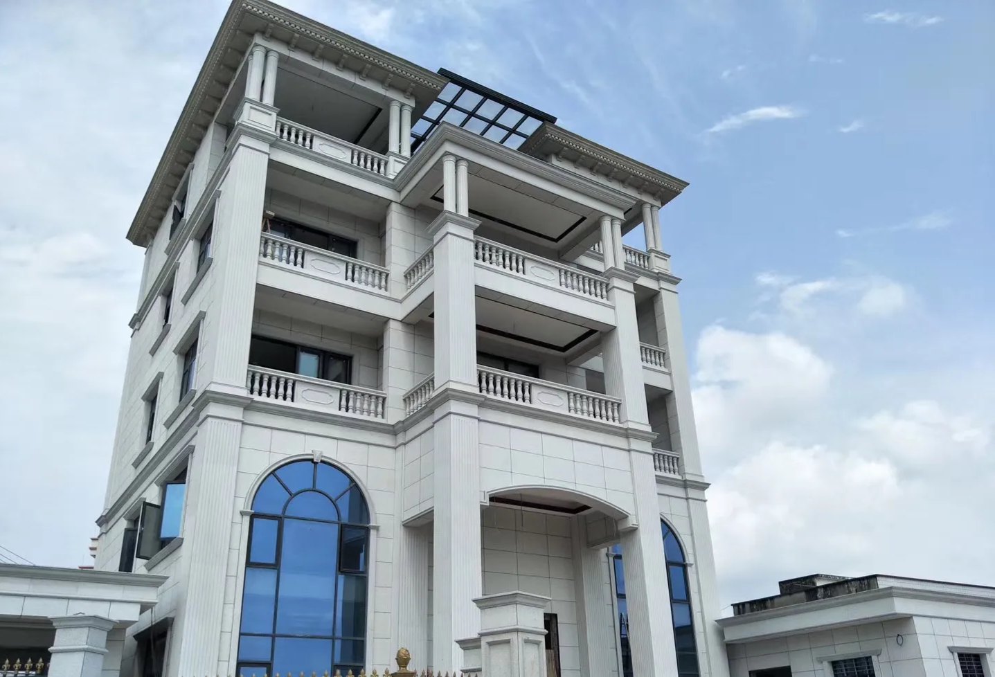 福州芝麻白别墅干挂效果展示