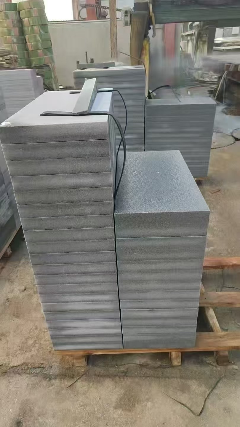 福州 芝麻灰火烧面300*600*50地铺石材